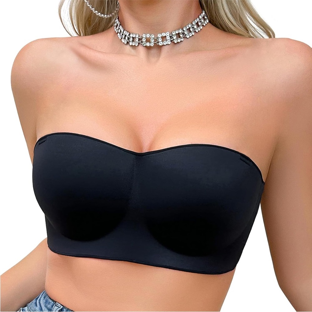 Strapless wireless push-up bra
